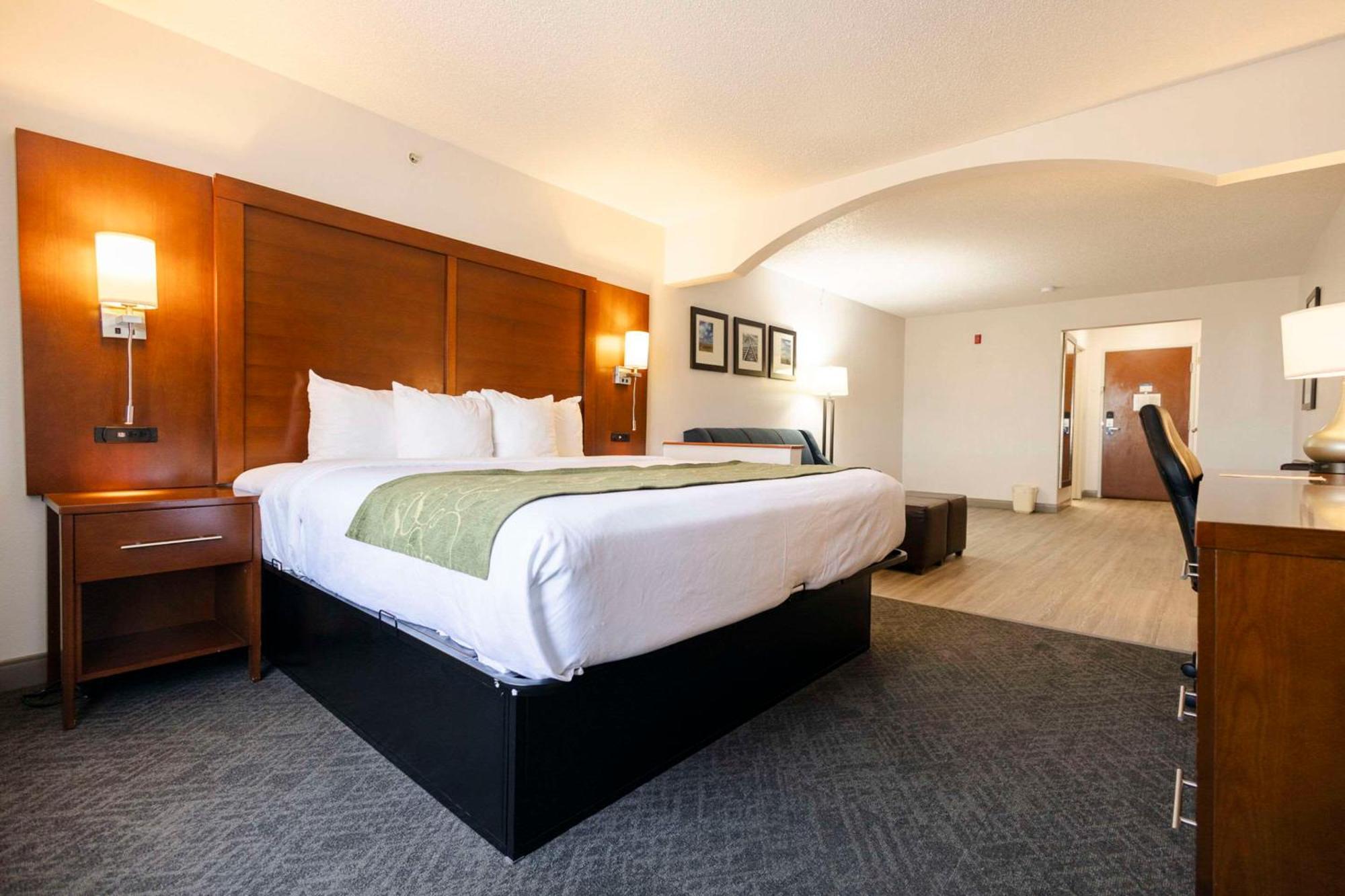 Comfort Suites Спрингфилд Экстерьер фото